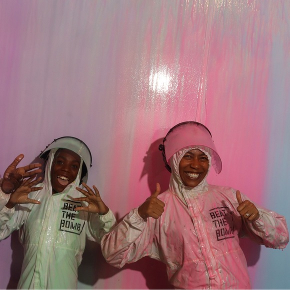 Meet your Posher, Sadhana - Picture 1 of 2